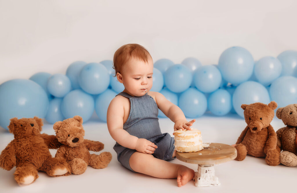 Baby celebrates his first birthday with a Cake Smash in Charleston, SC.