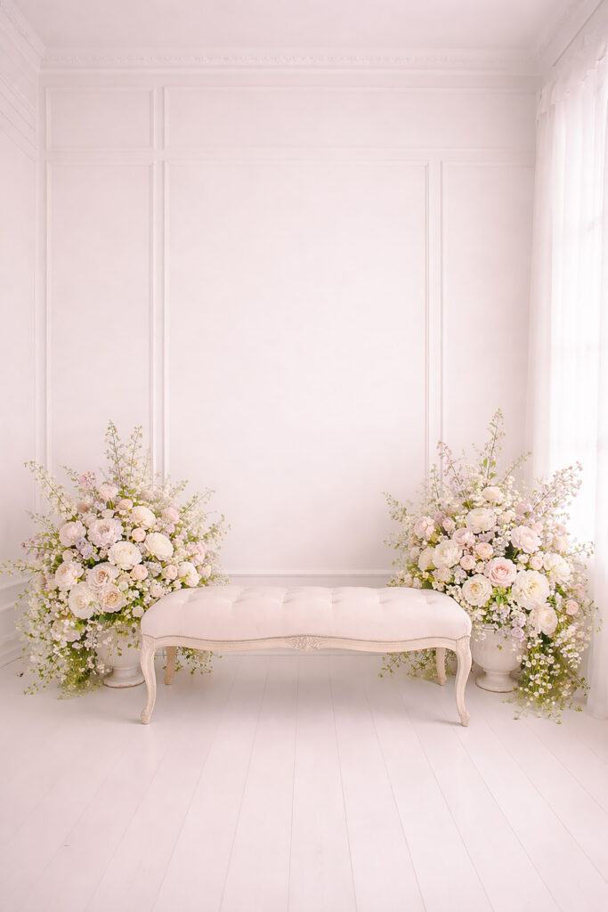 An Elevated, Modern set for Mother’s Day Mini Sessions in Charleston