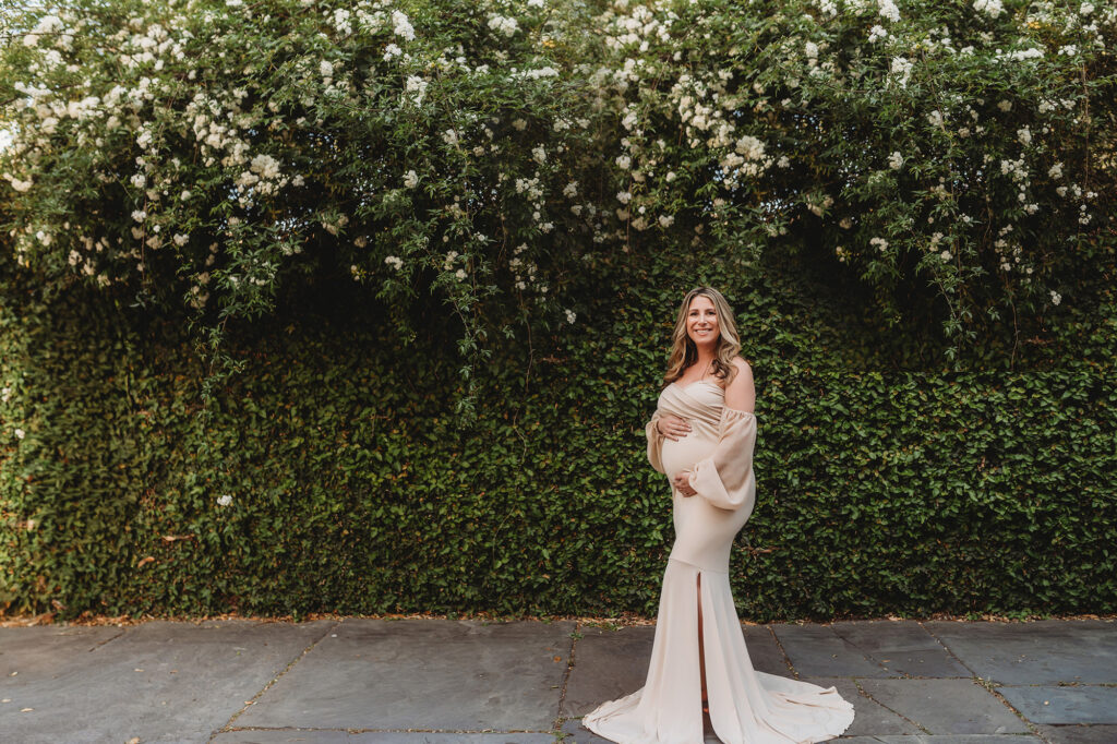Expectant Mother poses for a downtown Charleston Maternity Portrait Session with Holy City Babies Maternity Portrait Photographer in Charleston, SC.