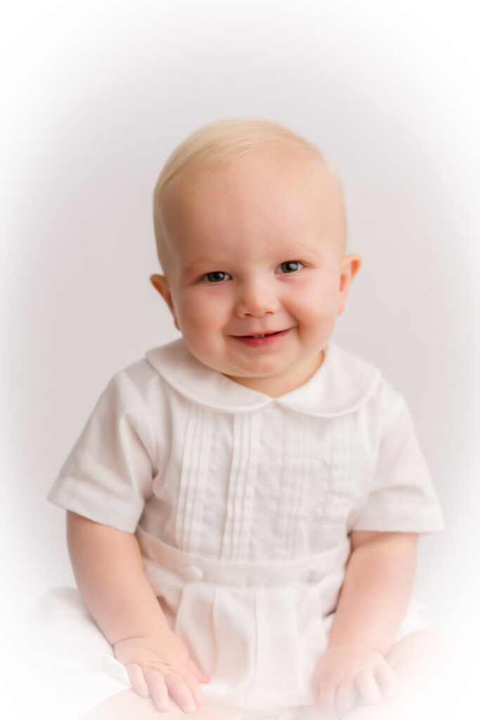 Classic Heirloom Portraits in Charleston South Carolina, Holy City Babies is proud to provide Heirloom Portraits Charleston SC.